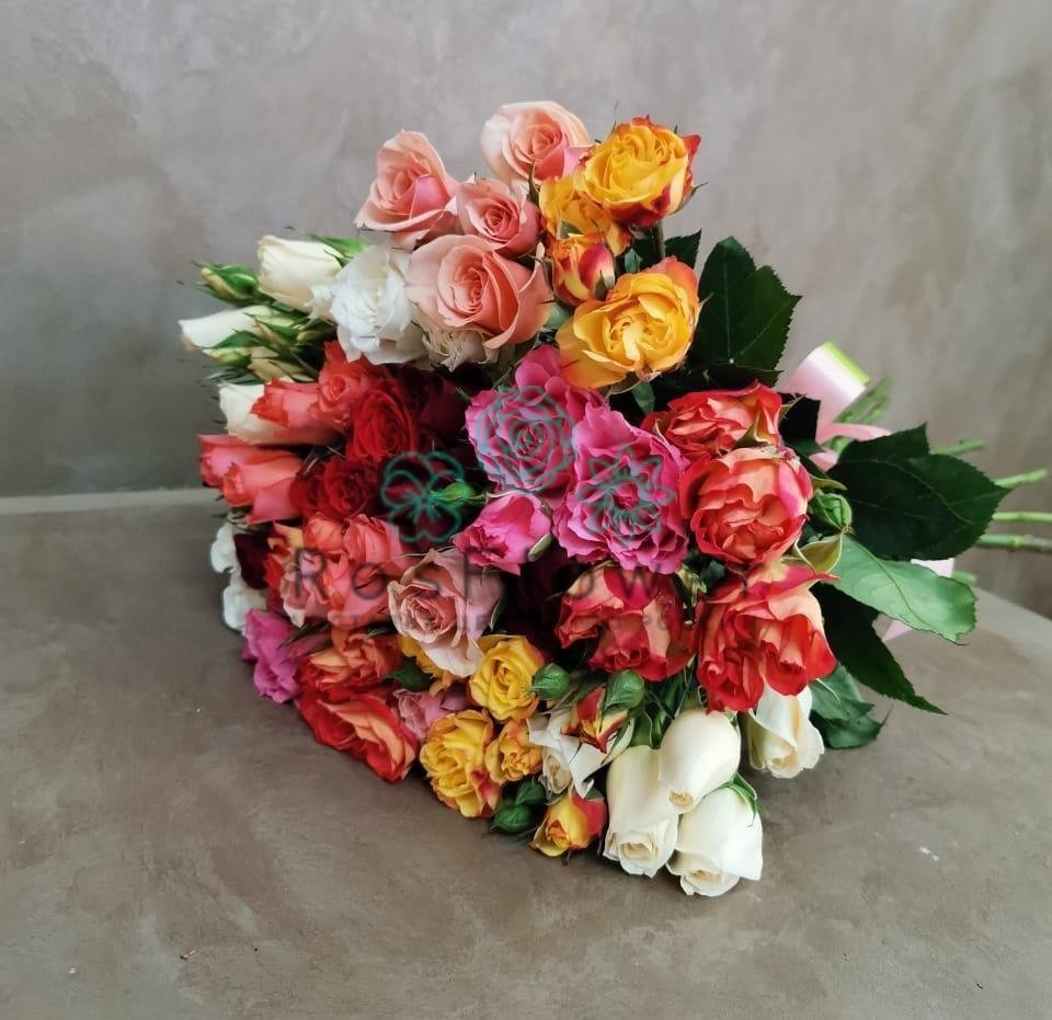 Букет цветов из: Розы в Сандово