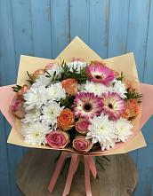 Букет цветов из:  Розы, Герберы и Хризантемы в Сандово