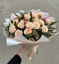 Букет Кремовые розы Латте в Сандово