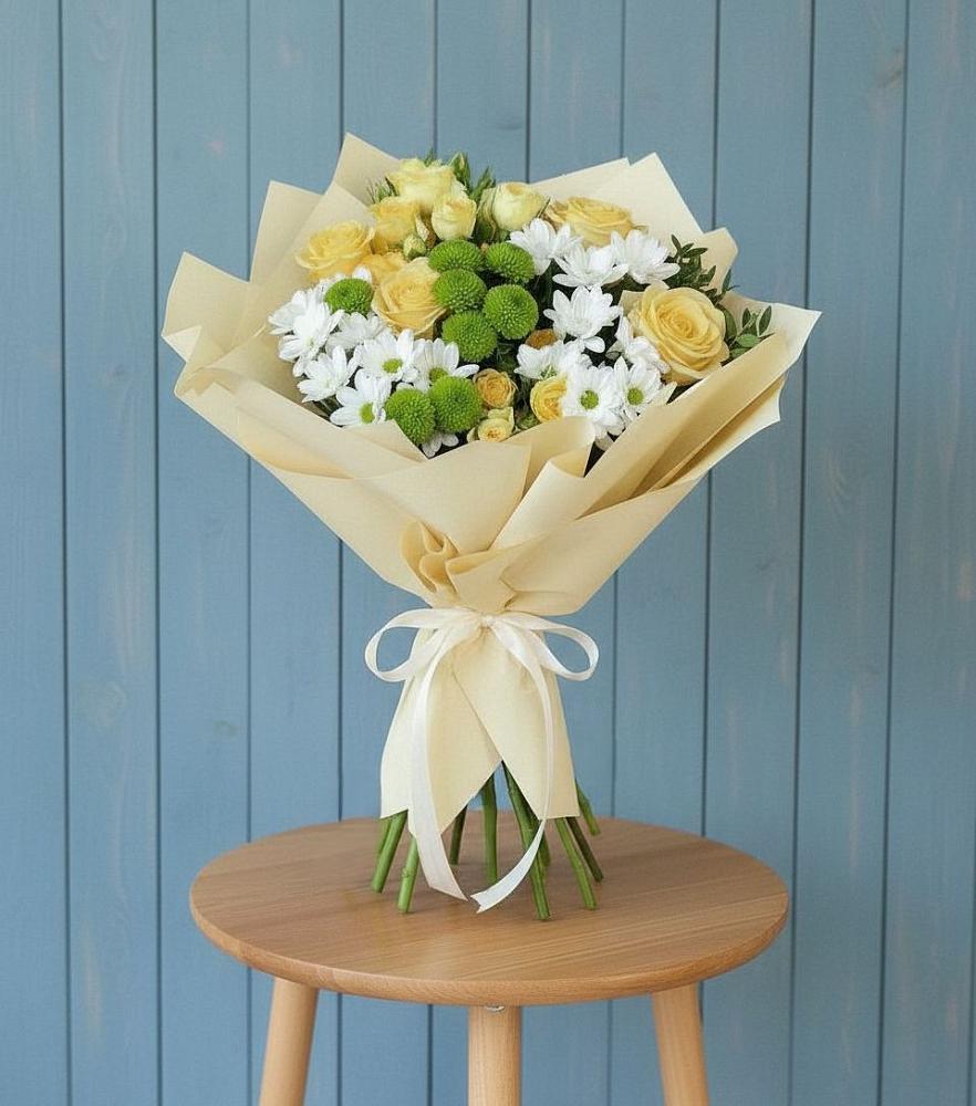 Букет цветов из: Хризантемы и Розы в Сандово