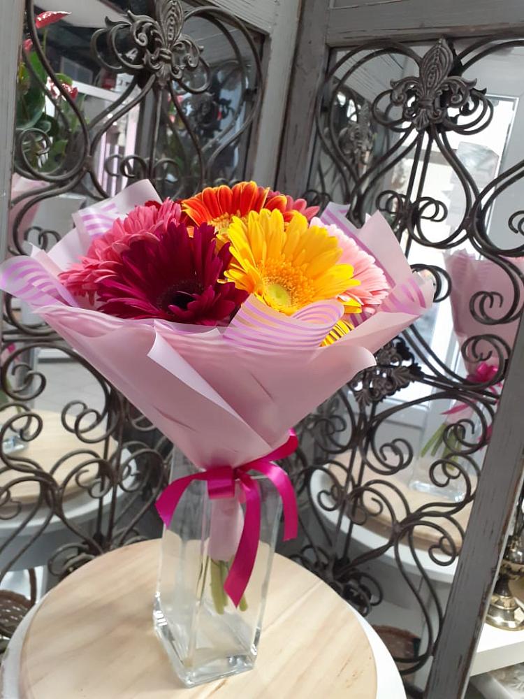 Букет цветов из: Герберы в Сандово