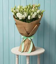 Букет цветов из:  Лизиантусы в Сандово