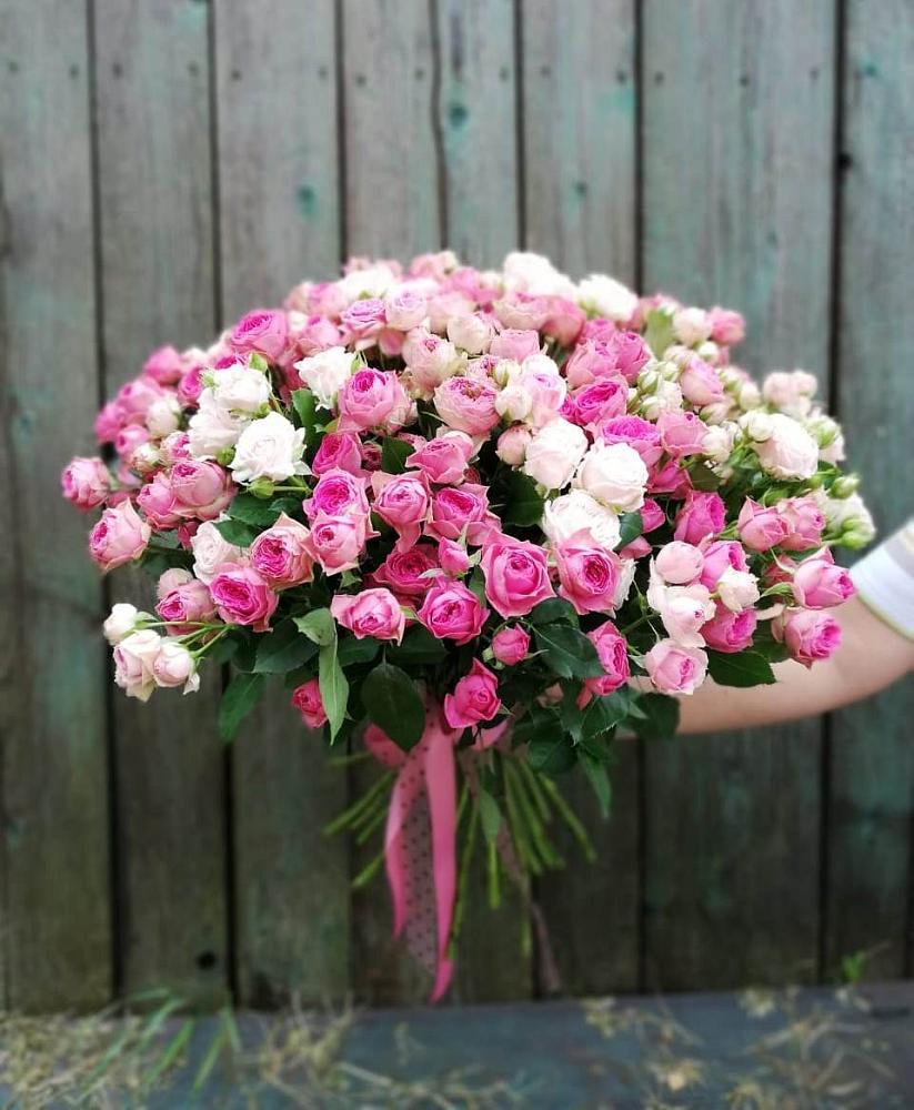 Букет Розовые кустовые розы Натали и Лав Лидия в Сандово