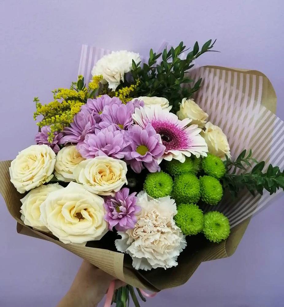 Букет цветов из: Хризантемы, Розы, Гвоздики и Герберы в Сандово