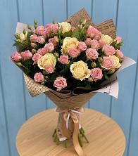 Букет цветов из:  Розы в Сандово