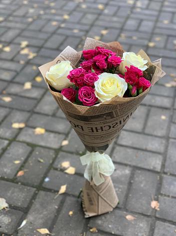 Букет цветов из: Розы в Сандово