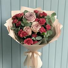 Букет цветов из:  Гвоздики и Розы #REPLACE_PRED# Сандово