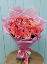 Букет 15 Розовых роз Равель в Сандово