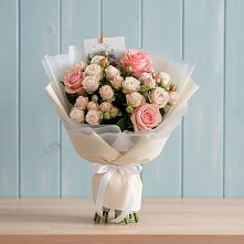 Букет цветов из:  Розы в Сандово