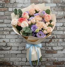Букет цветов из:  Розы, Лизиантусы и Гвоздики в Сандово