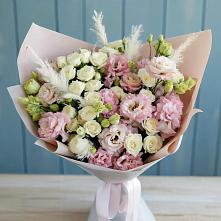Букет цветов из:  Альстромерии и Розы в Сандово